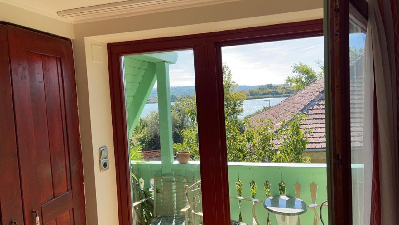 Tamás Apartman Balatonföldvár szívében- egész évben nyitva! Exterior foto