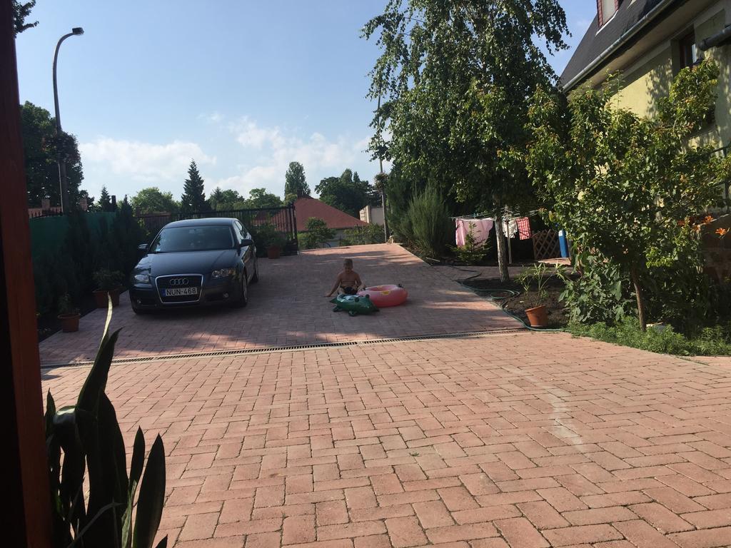 Tamás Apartman Balatonföldvár szívében- egész évben nyitva! Exterior foto