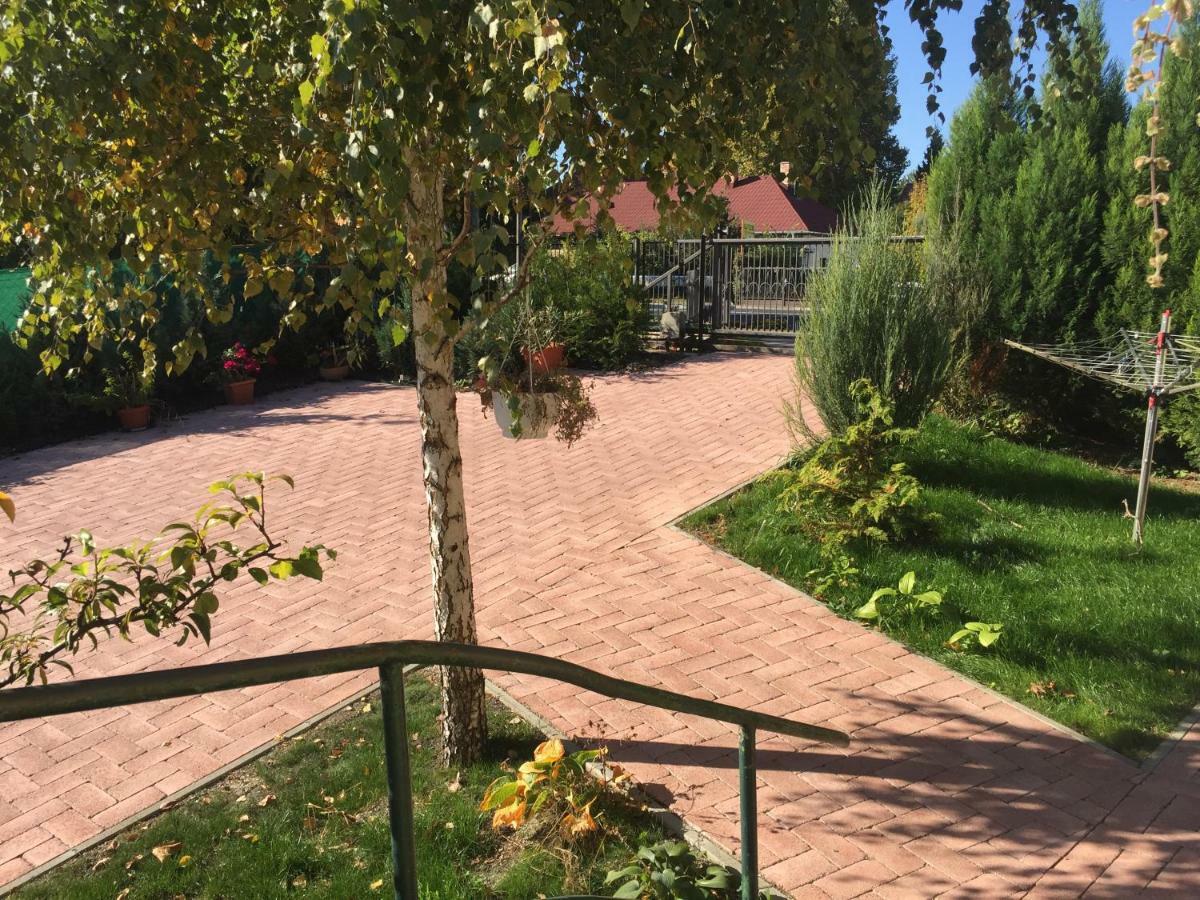 Tamás Apartman Balatonföldvár szívében- egész évben nyitva! Exterior foto